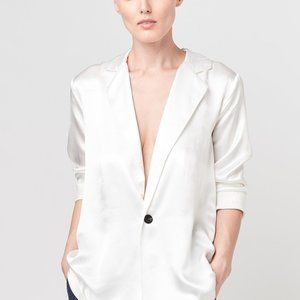 TINA JO Martini Satin Blazer Champagne  Large